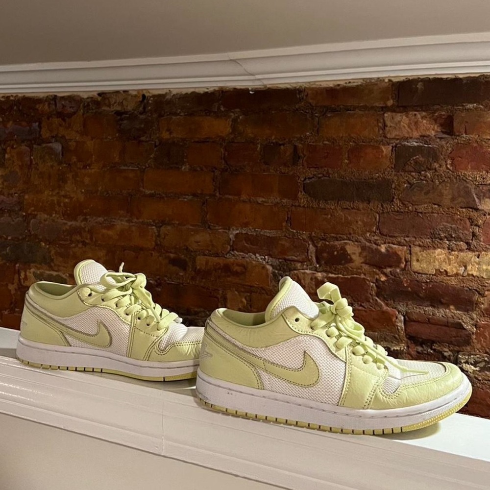 Light green Nike Air Jordans